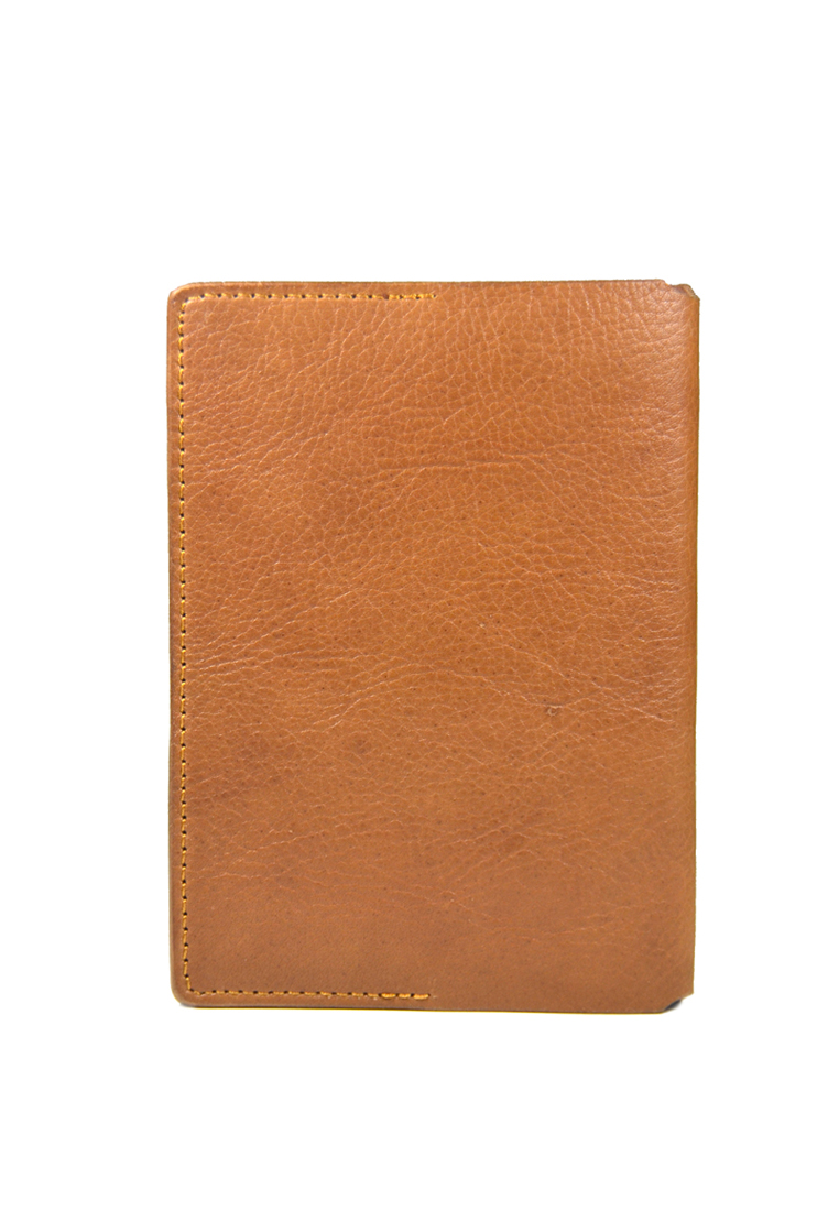 Bryatta Passport Wallet Brown